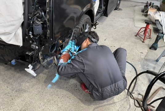 最新機器での鈑金